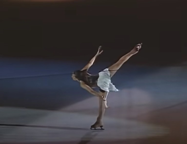 Figure skater's Hallelujah performance moves everyone to tears