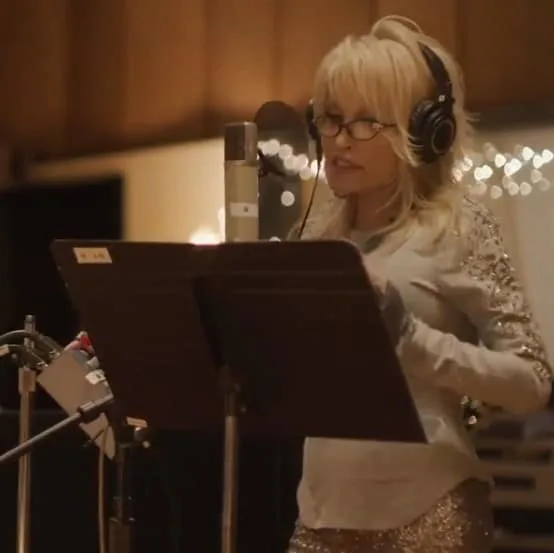 Dolly Parton recording Words