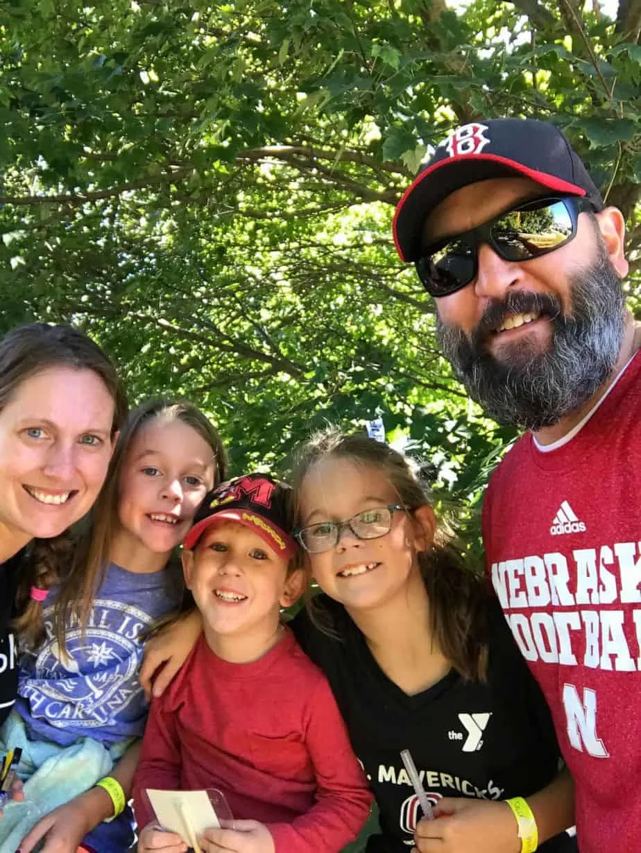 Woman's Witty Obituary Celebrating her 'Dead Sexy' Husband