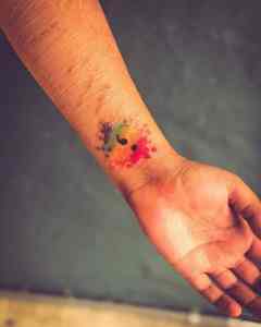 The meaning behind the semicolon tattoo and why it's important