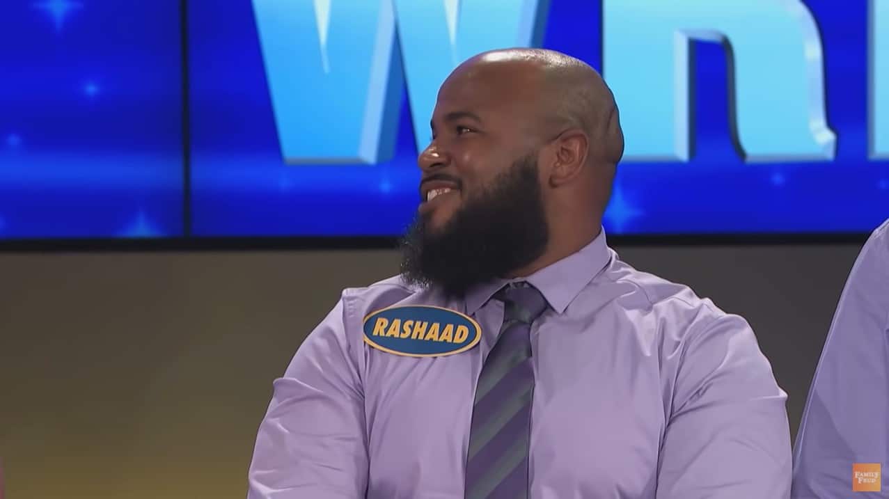 A male contestant on Family Feud