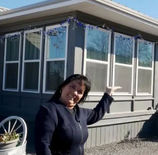 Gloria shows her tiny house with sun room