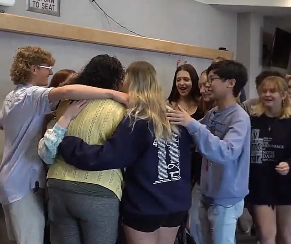 Restaurant Server Receives Life-Changing Surprise From Students