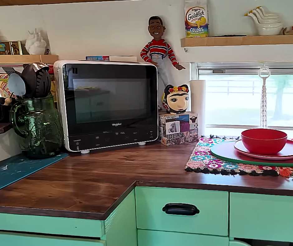Dolly's kitchen
